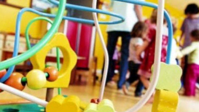 Maestra di scuola materna arrestata per maltrattamenti