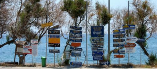 Bomberos espa&ntilde;oles juzgados en Mitilene