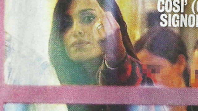 'Morirete poveri', Belen attacca i paparazzi