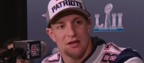 Rob Gronkowski tallied 69 catches for 1,084 yards and 8 TDs last season (Image Credit: NFL World/YouTube)