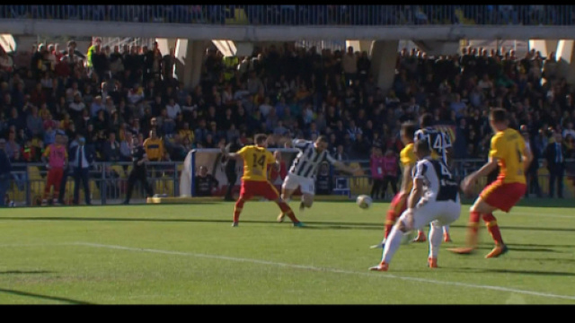 Benevento-Juventus: incredibile gesto di un tifoso sannita.