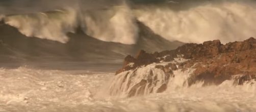 Body of boy, 4, found after he was swept out to sea on rogue wave Photo: Zenchantment YouTube screenshot