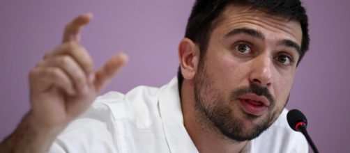 Estallan las redes sociales contra Espinar