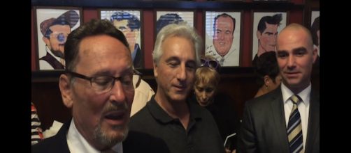 VP Peter Kingsley Marc Baron and Sardi&rsquo;s grandson Sean at Sardi&rsquo;s NYC - [Lambs / YouTube screencap]