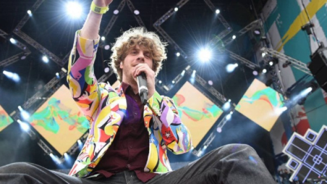 Lodo Guenzi, cantante de Lo Stato Sociale al Concerto del Primo Maggio 2018