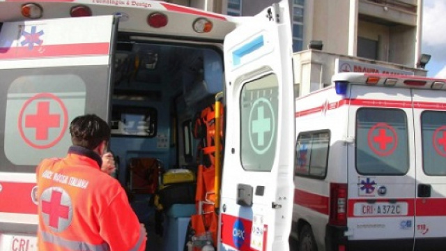 Sarebbe un suicidio quello di una dodicenne gettatasi da casa propria a Catanzaro