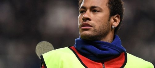 Neymar pone cinco condiciones a Florentino P&eacute;rez para ir al Real