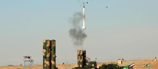 V&iacute;deo: Ir&aacute;n prueba con &eacute;xito sistema antia&eacute;reo S-300 ruso | HISPANTV - hispantv.com