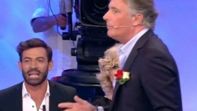 Uomini e Donne, accesa lite tra Giorgio Manetti e Gianni Sperti.