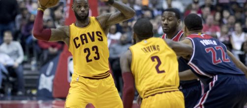 Cavs send message to Kyrie Irving [Image by Keith Allison / Flickr]