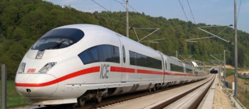 ICE &ndash; travel on board DB's high-speed train - bahn.com
