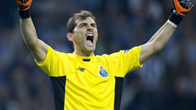 Porto's Iker Casillas makes young fan cry with a genuinely lovely ... - mirror.co.uk