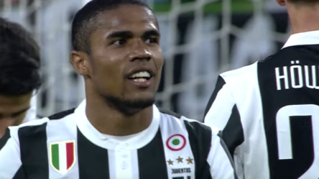 Douglas Costa, giocatore della Juventus