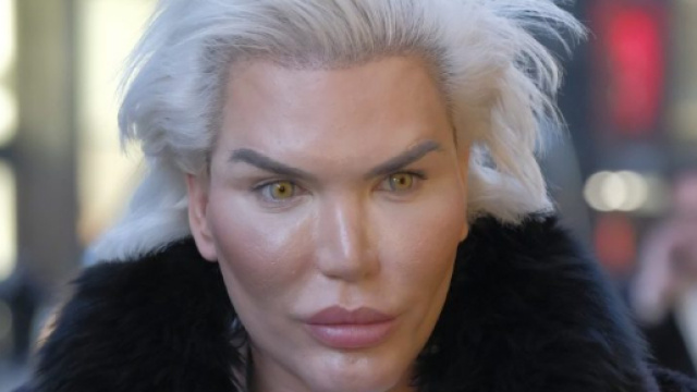 Human Ken Doll Rodrigo Alves image