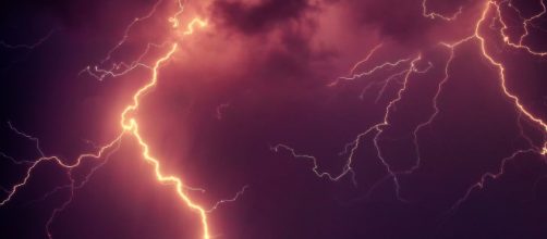 Dramatic lightning, long used as a symbol of The Flash. Image credit - jplenio | Pixabay.