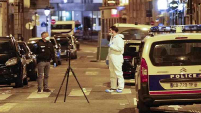 Attenant de Paris : 2 morts dont l'assaillant et 4 bless&eacute;s