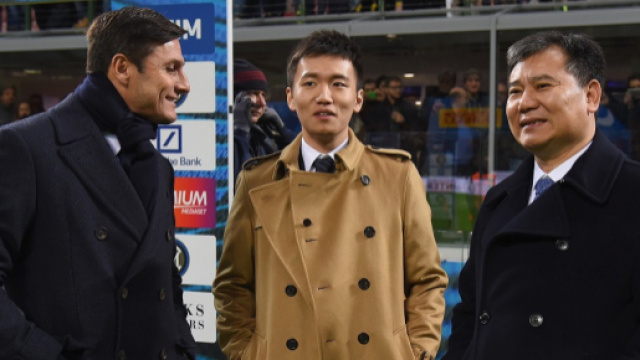 Inter, si pensa ad un rinnovo sorprendente: tifosi perplessi.