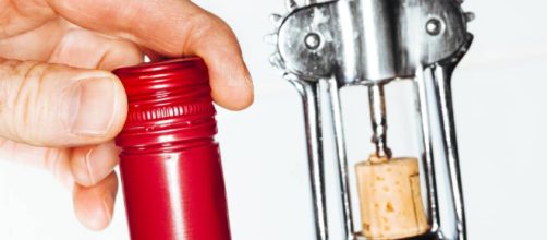 El vino: &iquest;Con tap&oacute;n de corcho o de rosca?