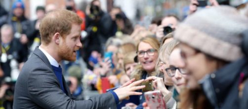 Prince Harry and Ms. Markle visit Belfast&rsquo;s Crown Liquor Saloon (Image credit &ndash; North Ireland Office, Wikimedia Commons)