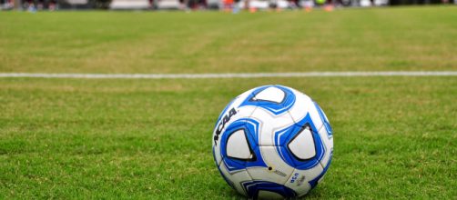 Soccer ball -- faungg's photos/Flickr