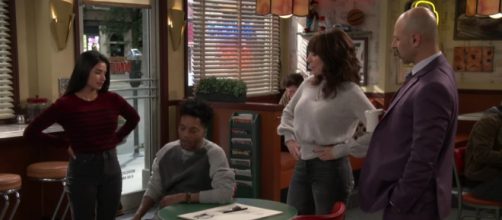 Superior Donuts Season 2- CBS/Youtube