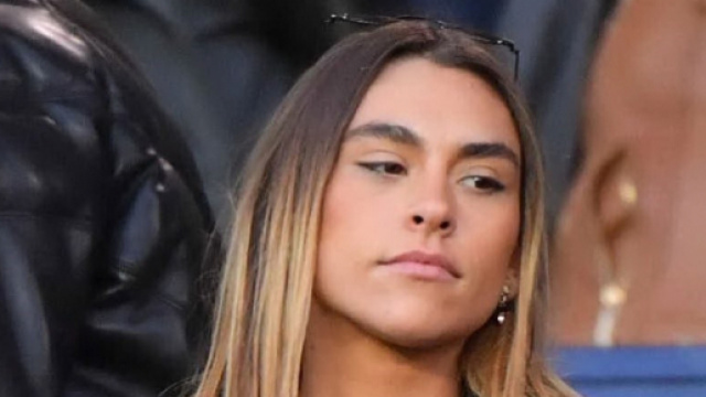 Candide Renard ha denunciato un concorrente del reality: 'Mi ha violentato'