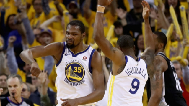 NBA: Warriors et Sixers en demies de Conf&eacute;rence, Spurs et Heat &agrave; ... - bfmtv.com