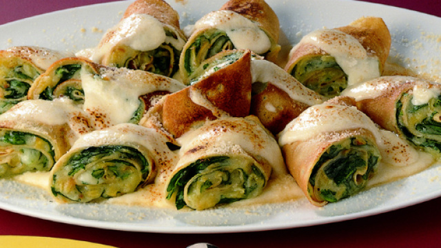 Ricetta Crespelle gratinate allo stracchino - La Cucina Italiana - lacucinaitaliana.it