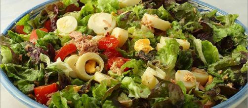 Ensalada de palmito, tomate y at&uacute;n - Recetas Light - adelgazar.net
