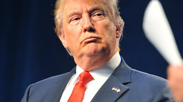 L'ultima follia di Trump: contro gli spacciatori serve la pena di morte