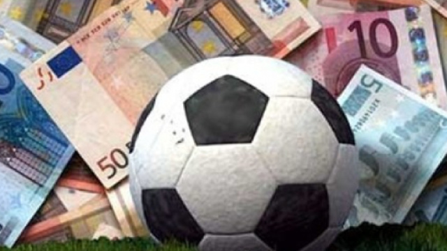 Serie B: Foggia e Bari, quali scenari per le penalizzazioni?