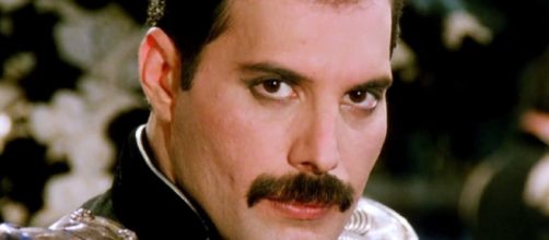 Fred Mercury, astro do Rock da banda Brit&acirc;nica 'Queen'.