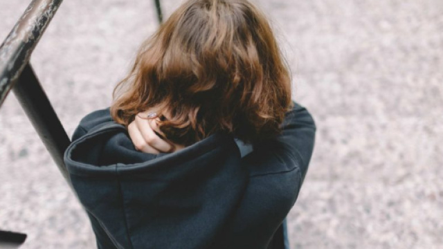 Forl&igrave;,16enne si suicida: 'Mi odiate, non piangerete': pap&agrave; condannato a 6 anni