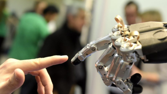 I robot ci porteranno via il lavoro, ma ne creeranno anche di ... - businessinsider.com