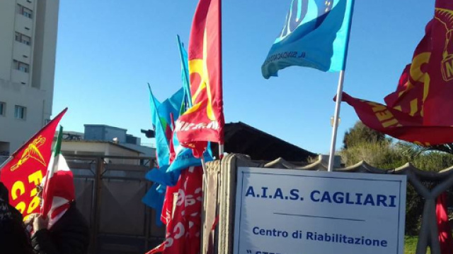 Lavoratori Aias senza busta paga da 10 mesi