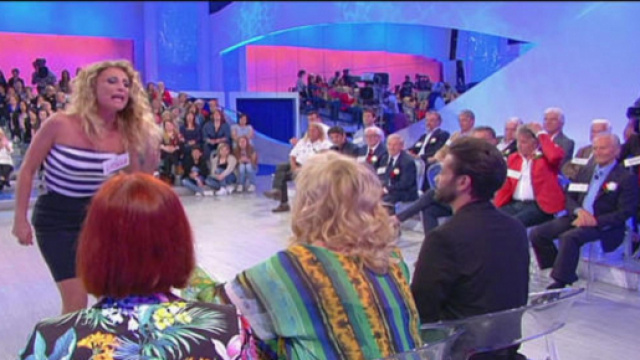 Alta tensione tra Ursula Bennardo e Tina Cipollari