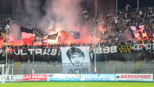 Serie B, coreografia dei tifosi ascolani ... - pinterest.com