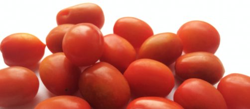 Tesco to remove &lsquo;Best before&rsquo; dates from many of their fruit and vegetables (Photo: Helen Redman)