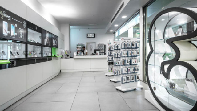 3 Italia, nuova offerta rivolta agli ex clienti: la risposta di Tim - newsitaliane.it