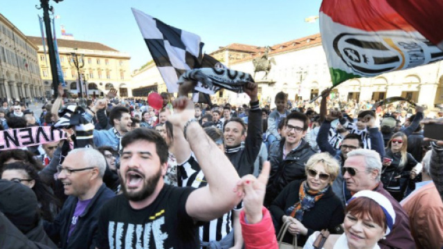 A Torino parte la festa scudetto.