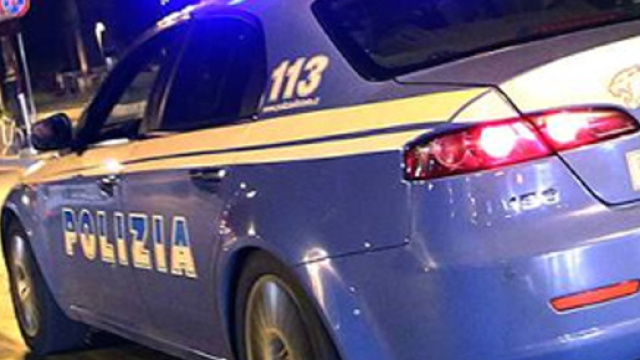 Roma, branco stupra 44enne sotto un cavalcavia | ilmartino.it