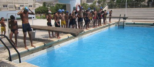 Public swimming pool. - [khadim-un-nabi Rao / Wikimedia Commons]