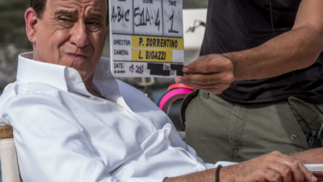 Loro 1 e 2 si Paolo Sorrentino e Sexocracy di Ruben Maria Soriquez: il cinema si interroga e parla di Berlusconi