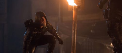 Old Man Oliver in DC's Legends Of Tomorrow - Goatee Green Arrow [Image Credit: Magnus Dator/YouTube screencap]