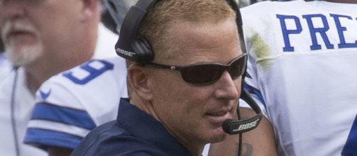 Terrell Owens talks trash about Dallas Cowboys head coach {Image by Keith Allison / Flickr]