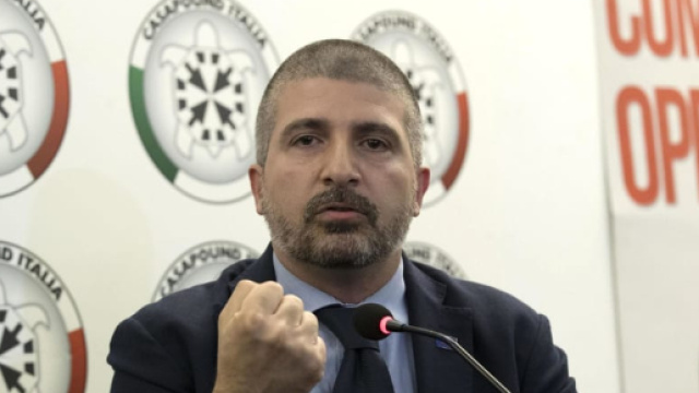 Casapound. Di Stefano: " Qui comandano le Camere!"