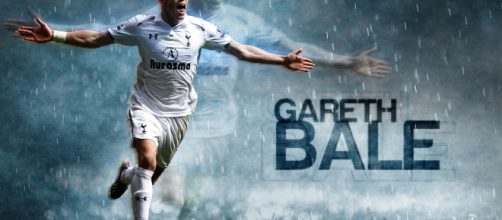 The man from the land of song in full flight - Dilip_Badi2005 - Flickr