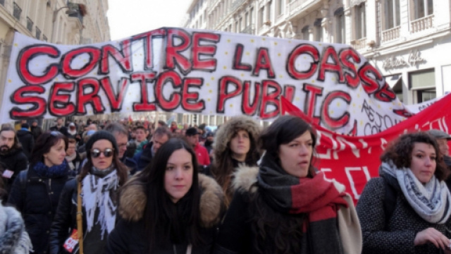 Gr&egrave;ve : Les fonctionnaires dans la rue