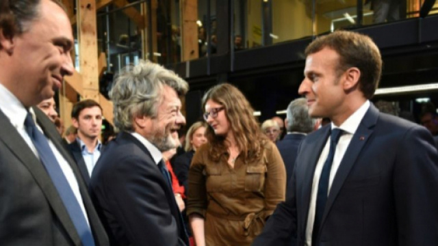 Macron enterre le plan banlieue et propose des mesures gadgets