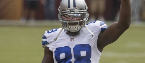 Aaron Rodgers makes surprising comment about Dez Bryant [Image by Keith Allison / Flickr]